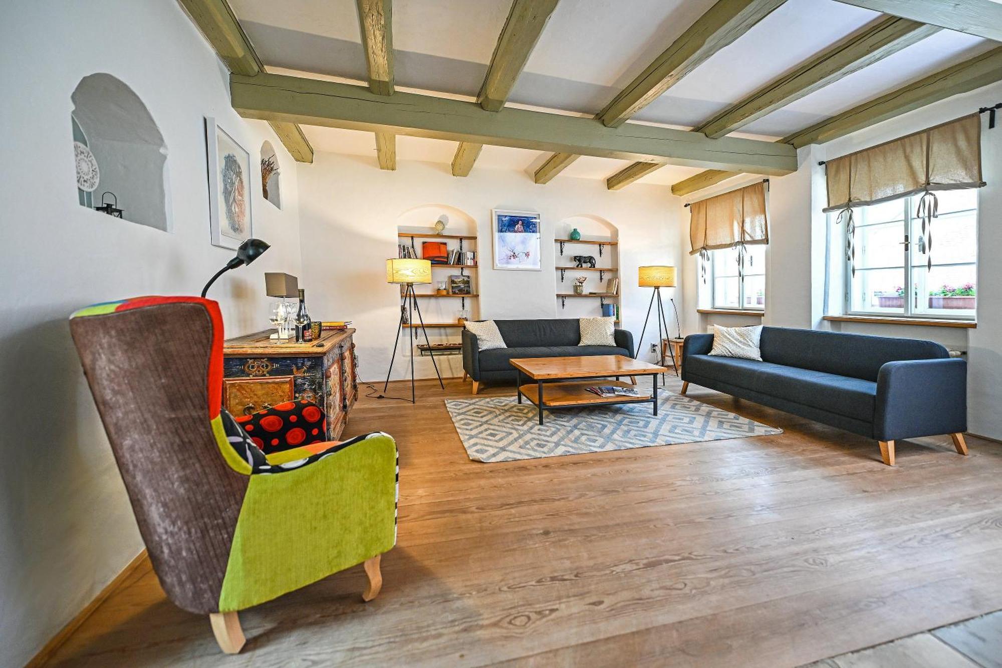 Boutique Apartman Микулов Екстериор снимка