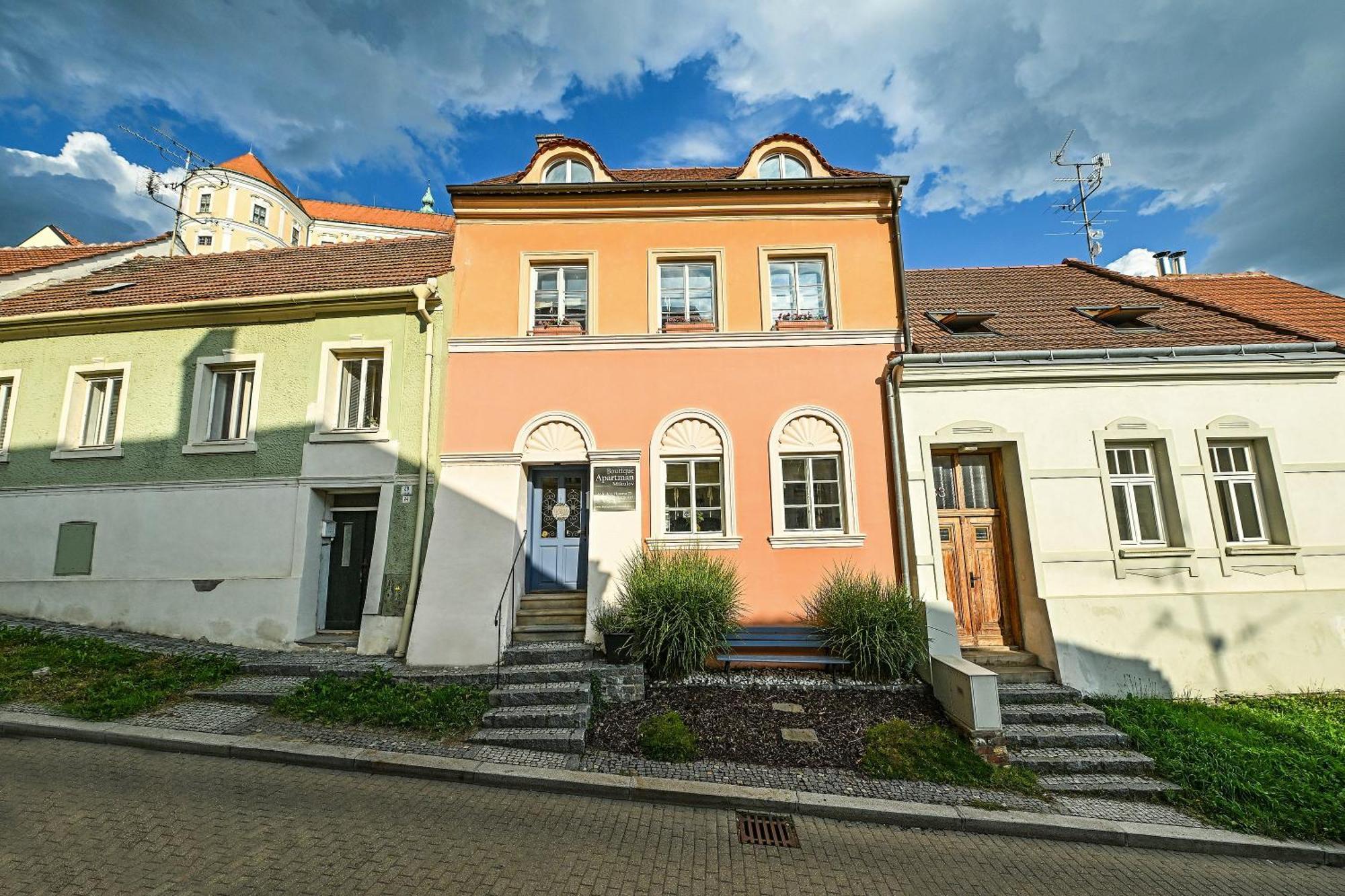 Boutique Apartman Микулов Екстериор снимка